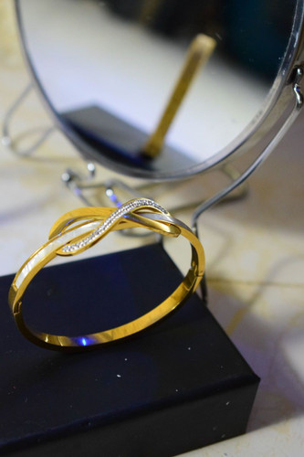 دستبند بنگل زنانه